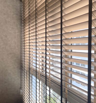 9564b30fa9cea7a7eb7ec49edee19b4d Wallpaper Curtains Service UAE